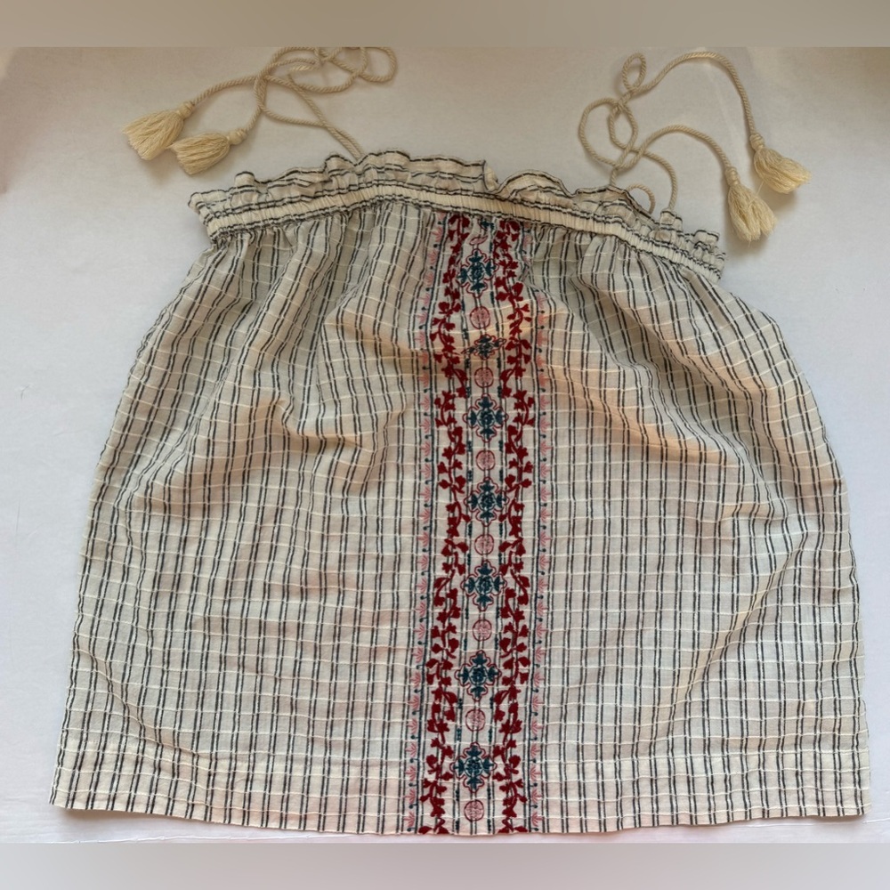 Universal Thread Target Boho Tassel embroidered Tie Tank New Large